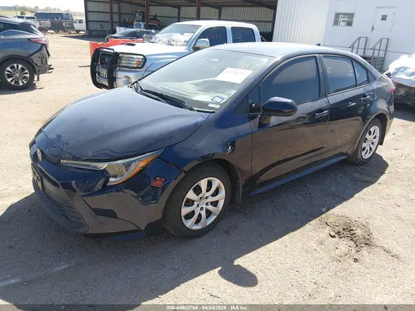 5YFB4MDE0SP343670 2025 TOYOTA COROLLA - Image 2