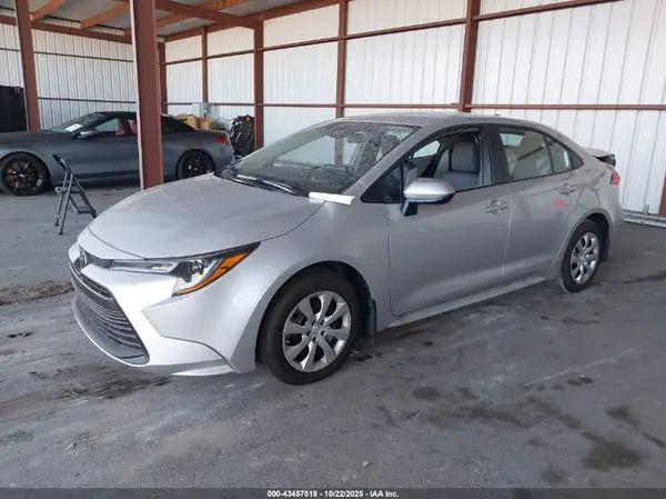 5YFB4MDE0SP348044 2025 TOYOTA COROLLA - Image 2