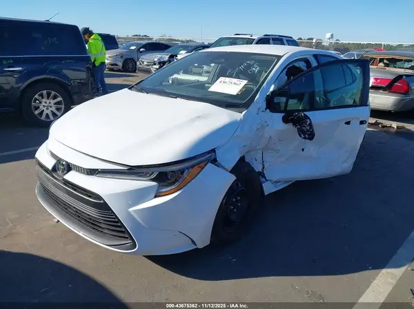 5YFB4MDE0TP366433 2026 TOYOTA COROLLA - Image 2