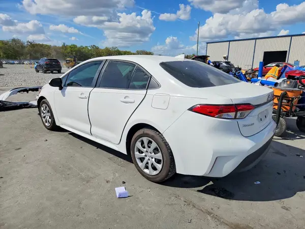 5YFB4MDE0TP372734 2026 TOYOTA COROLLA - Image 2