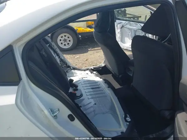 5YFB4MDE1PP009218 2023 TOYOTA COROLLA - Image 8