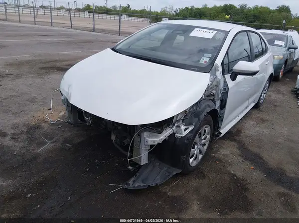 5YFB4MDE1PP014175 2023 TOYOTA COROLLA - Image 2