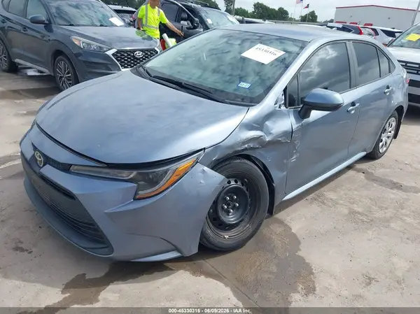 5YFB4MDE1PP018937 2023 TOYOTA COROLLA - Image 2