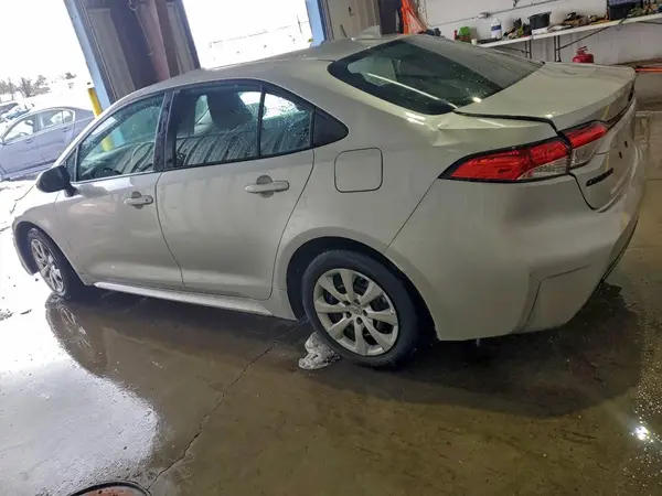 5YFB4MDE1PP023409 2023 TOYOTA COROLLA - Image 2