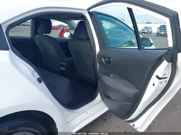 5YFB4MDE1PP034295 2023 TOYOTA COROLLA - Image 8