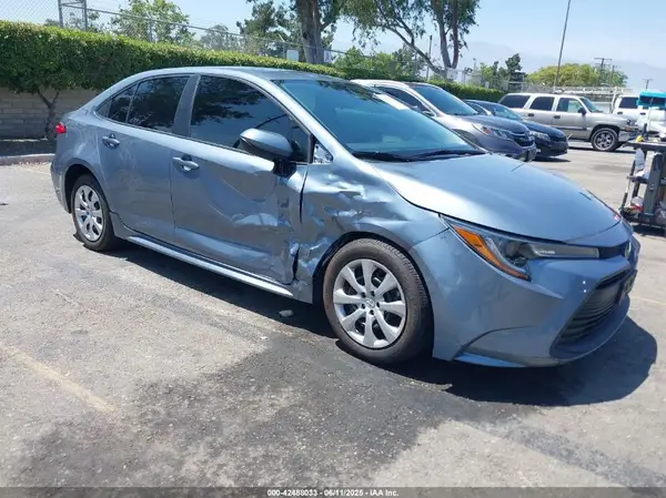 5YFB4MDE1PP045281 2023 TOYOTA COROLLA - Image 1