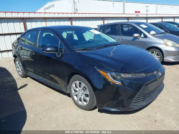 5YFB4MDE1PP068477 2023 TOYOTA COROLLA - Image 1