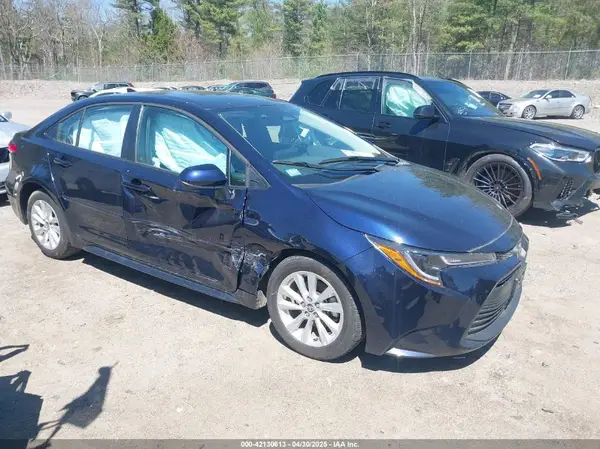 5YFB4MDE1PP075655 2023 TOYOTA COROLLA - Image 1