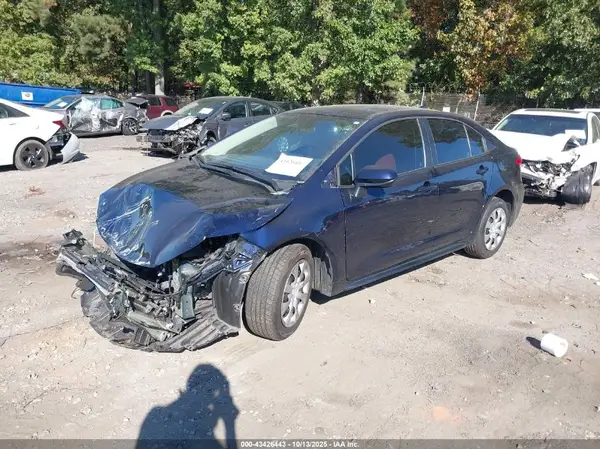 5YFB4MDE1RP081684 2024 TOYOTA COROLLA - Image 2