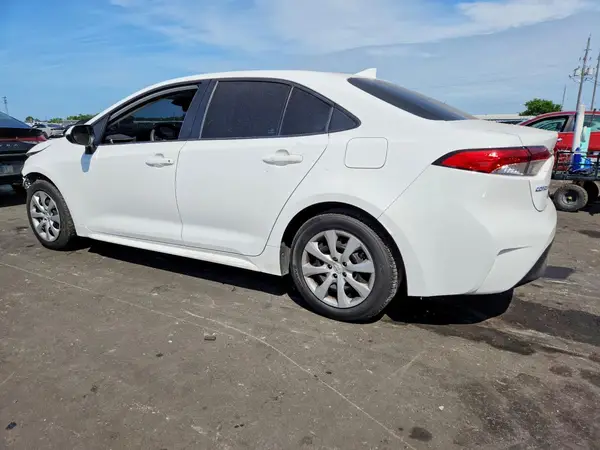 5YFB4MDE1RP098050 2024 TOYOTA COROLLA - Image 2
