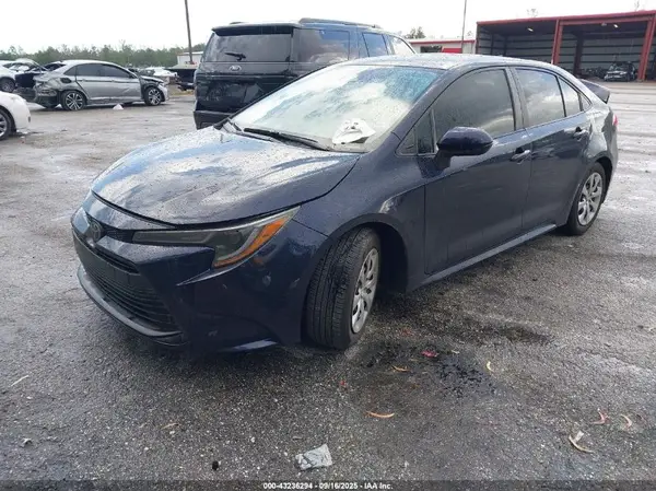 5YFB4MDE1RP099201 2024 TOYOTA COROLLA - Image 2