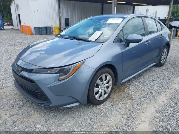 5YFB4MDE1RP108155 2024 TOYOTA COROLLA - Image 2