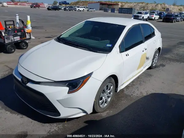 5YFB4MDE1RP108995 2024 TOYOTA COROLLA - Image 2