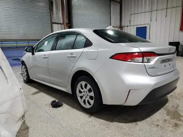 5YFB4MDE1RP111279 2024 TOYOTA COROLLA - Image 2