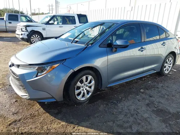 5YFB4MDE1RP111430 2024 TOYOTA COROLLA - Image 2