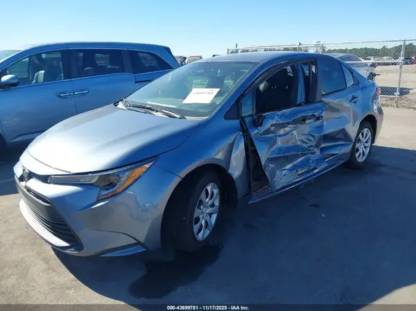 5YFB4MDE1RP112531 2024 TOYOTA COROLLA - Image 2