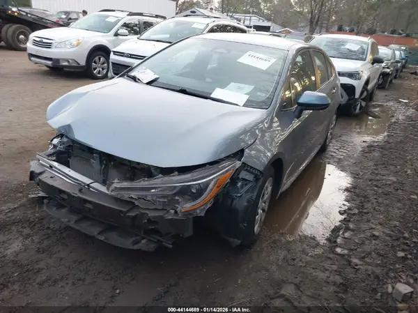 5YFB4MDE1RP129992 2024 TOYOTA COROLLA - Image 2