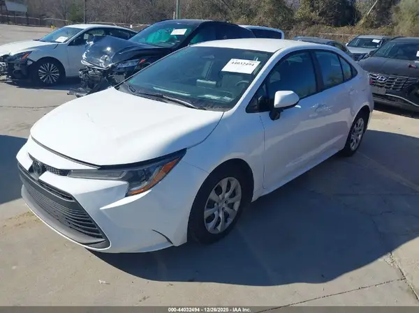 5YFB4MDE1RP131340 2024 TOYOTA COROLLA - Image 2