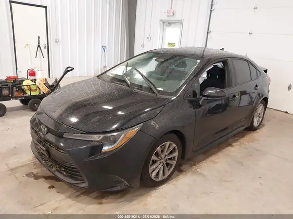 5YFB4MDE1RP133914 2024 TOYOTA COROLLA - Image 2