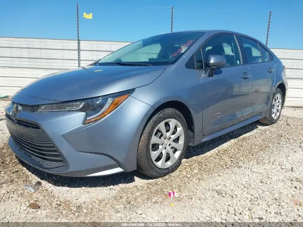 5YFB4MDE1RP136568 2024 TOYOTA COROLLA - Image 2