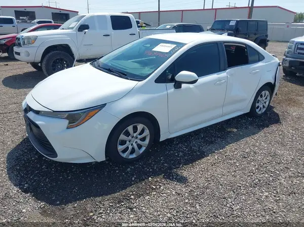 5YFB4MDE1RP143715 2024 TOYOTA COROLLA - Image 2