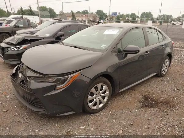 5YFB4MDE1RP164063 2024 TOYOTA COROLLA - Image 2