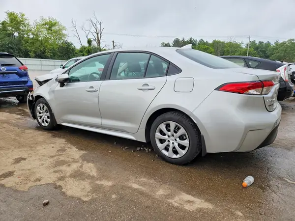 5YFB4MDE1RP172034 2024 TOYOTA COROLLA - Image 2