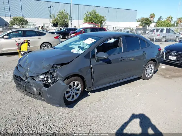 5YFB4MDE1RP197094 2024 TOYOTA COROLLA - Image 2