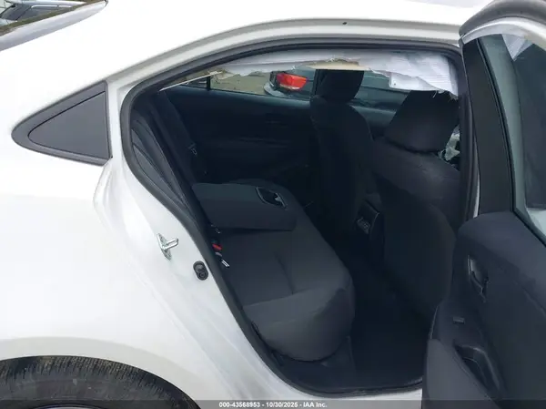 5YFB4MDE1RP205758 2024 TOYOTA COROLLA - Image 8