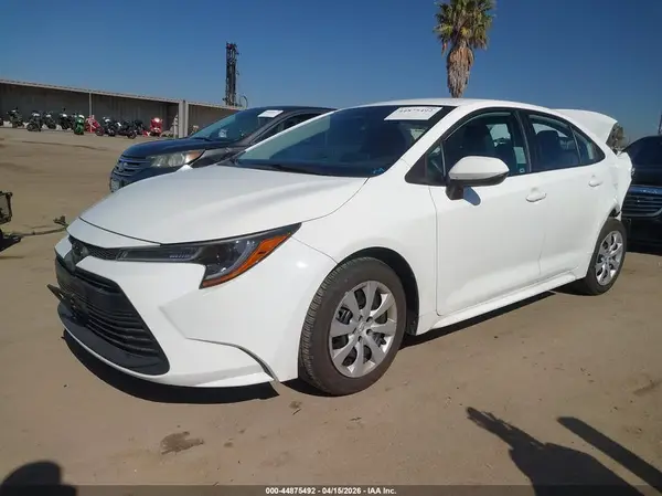 5YFB4MDE1RP209311 2024 TOYOTA COROLLA - Image 2