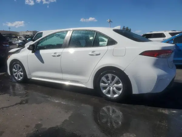 5YFB4MDE1RP210247 2024 TOYOTA COROLLA - Image 2