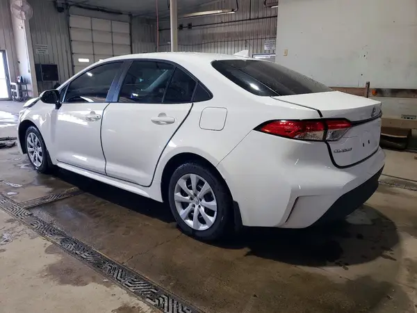 5YFB4MDE1RP212760 2024 TOYOTA COROLLA - Image 2