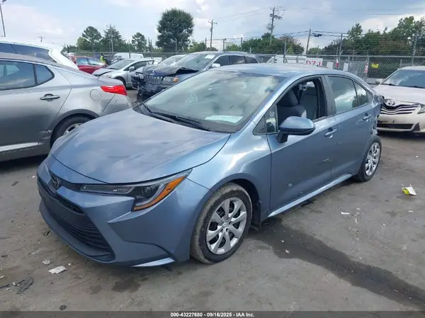 5YFB4MDE1RP214525 2024 TOYOTA COROLLA - Image 2