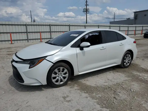 5YFB4MDE1RP215478 2024 TOYOTA COROLLA - Image 1