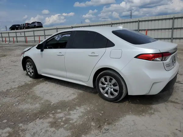 5YFB4MDE1RP215478 2024 TOYOTA COROLLA - Image 2