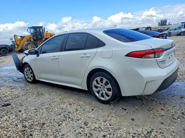 5YFB4MDE1RP219983 2024 TOYOTA COROLLA - Image 2