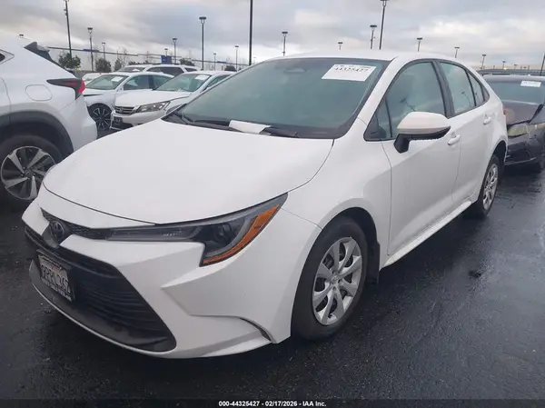 5YFB4MDE1RP221491 2024 TOYOTA COROLLA - Image 2
