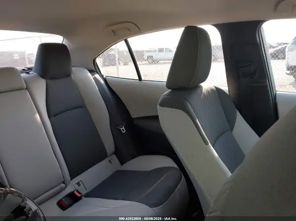 5YFB4MDE1RP224147 2024 TOYOTA COROLLA - Image 8