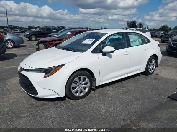 5YFB4MDE1RP225783 2024 TOYOTA COROLLA - Image 2