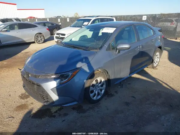 5YFB4MDE1SP239284 2025 TOYOTA COROLLA - Image 2