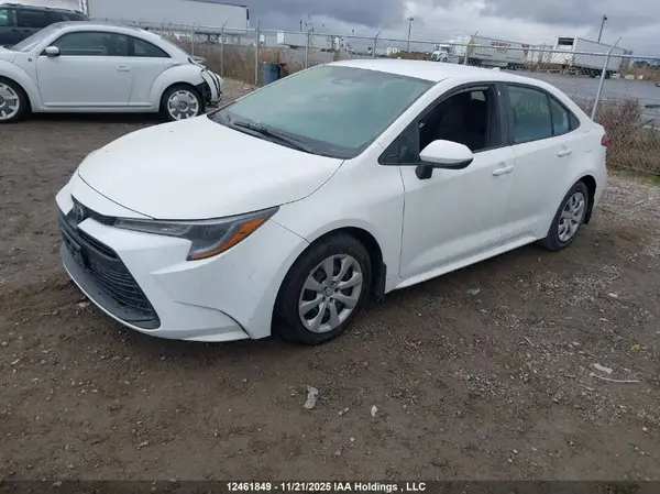 5YFB4MDE1SP240757 2025 TOYOTA COROLLA - Image 2