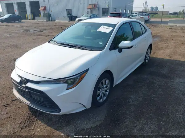 5YFB4MDE1SP248096 2025 TOYOTA COROLLA - Image 2