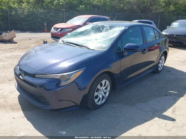 5YFB4MDE1SP253248 2025 TOYOTA COROLLA - Image 2