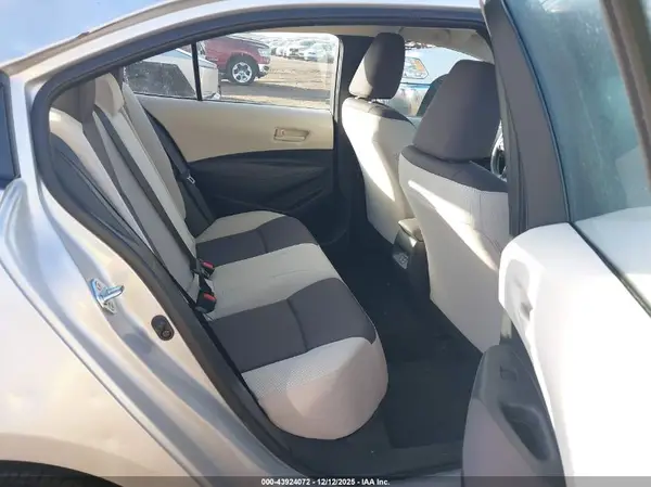 5YFB4MDE1SP256814 2025 TOYOTA COROLLA - Image 8