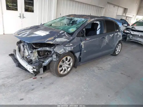 5YFB4MDE1SP262371 2025 TOYOTA COROLLA - Image 2