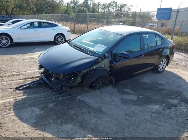 5YFB4MDE1SP270602 2025 TOYOTA COROLLA - Image 2