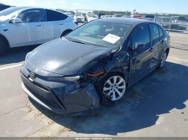 5YFB4MDE1SP271264 2025 TOYOTA COROLLA - Image 2