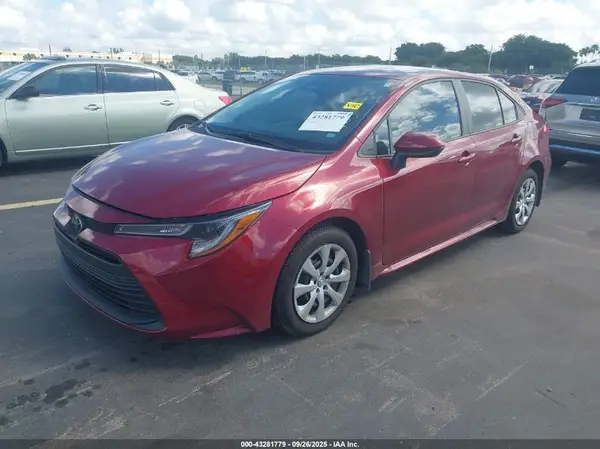 5YFB4MDE1SP273175 2025 TOYOTA COROLLA - Image 2