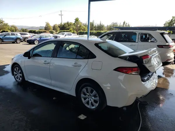 5YFB4MDE1SP273399 2025 TOYOTA COROLLA - Image 2