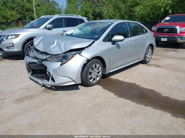 5YFB4MDE1SP273922 2025 TOYOTA COROLLA - Image 2